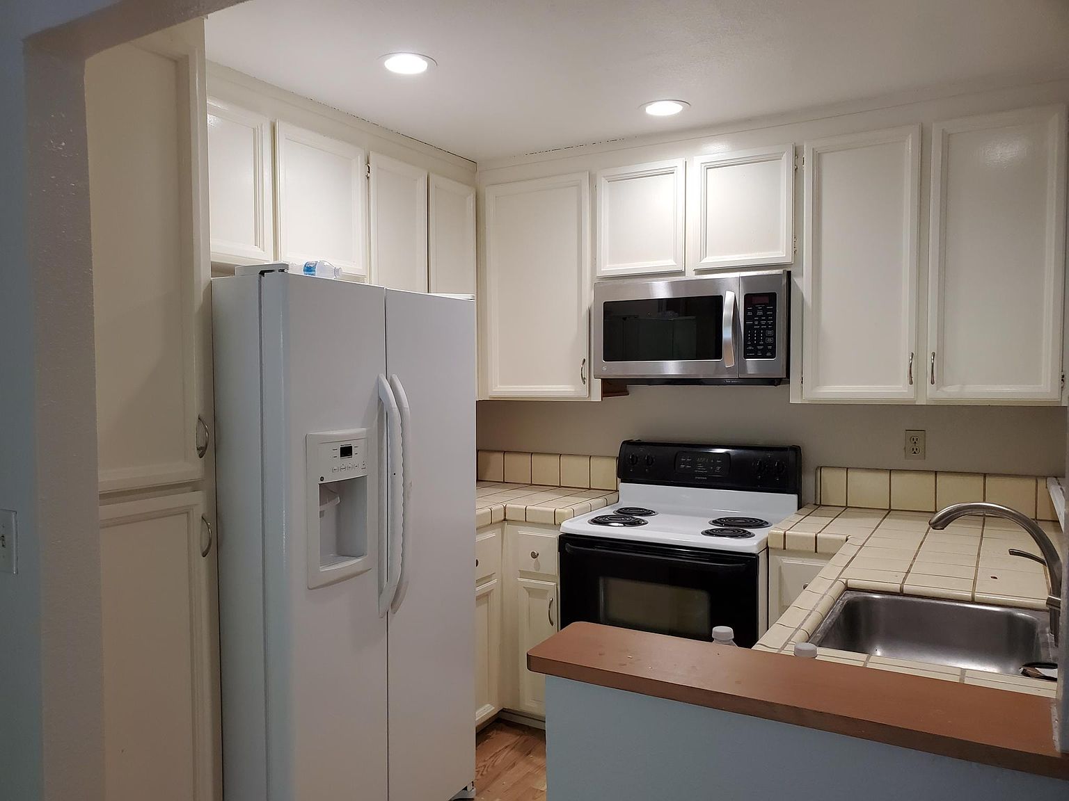 2508 La Terrace Cir photo 5