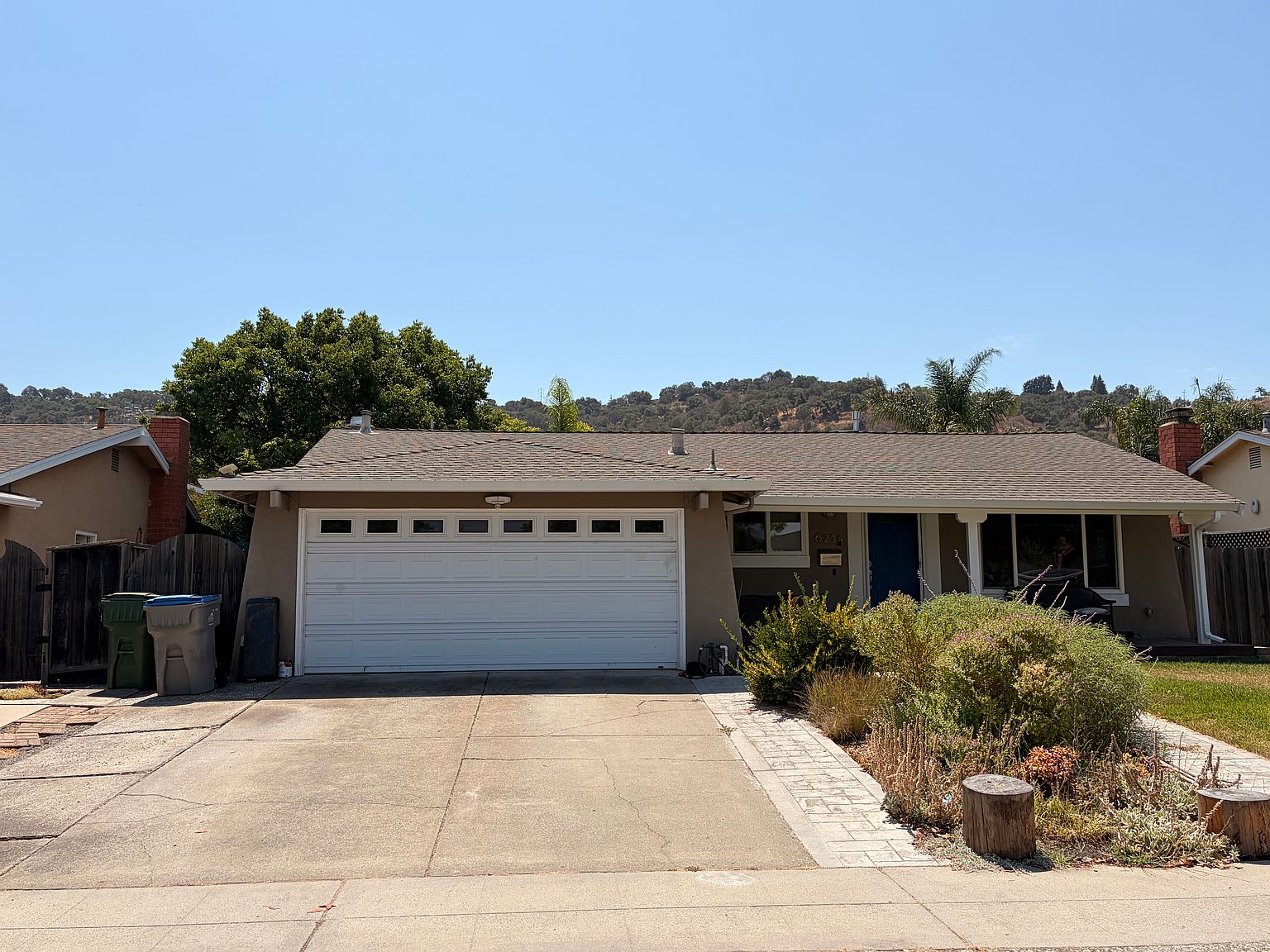 6254 Hopi Cir photo 2