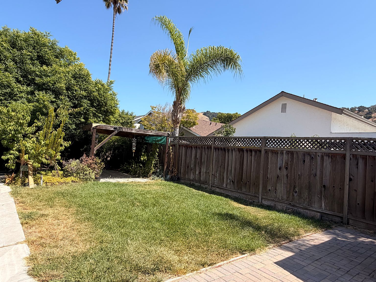 6254 Hopi Cir photo 3