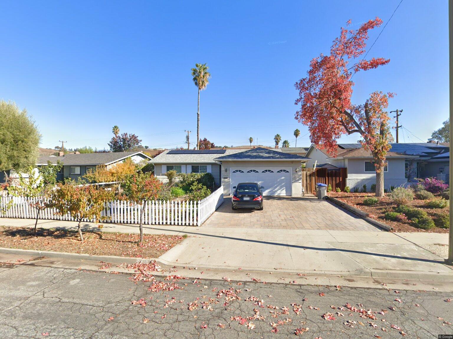 6418 Vegas Dr