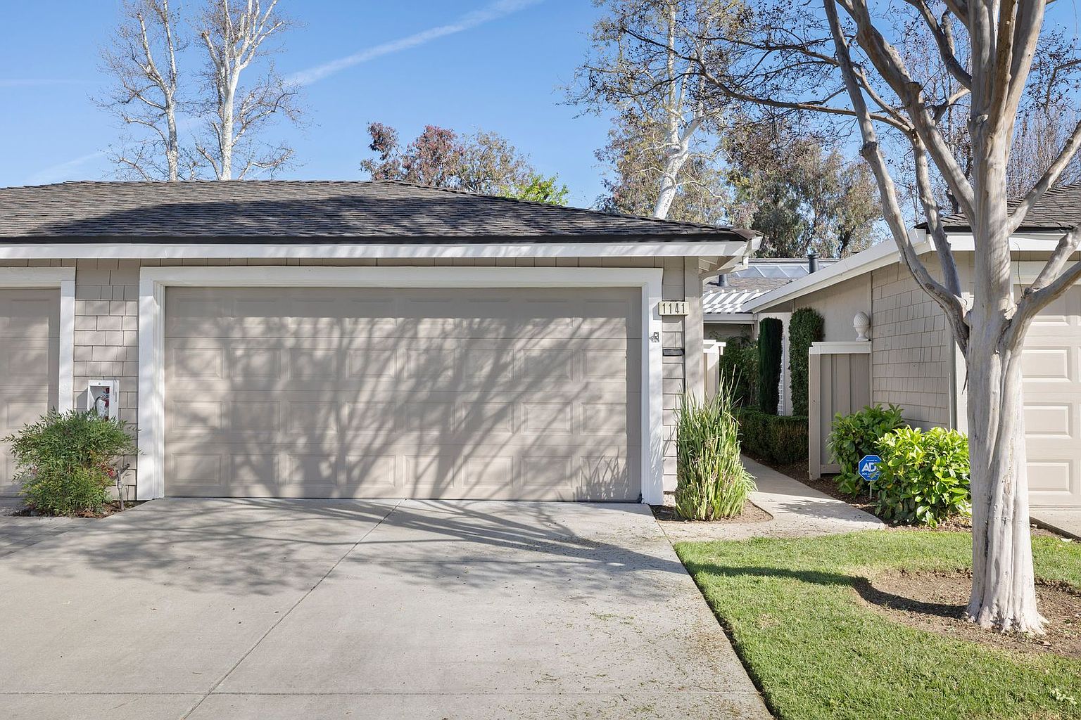 Luxurious Remodeled 2 Bedroom 2 Bath Home In Desirable Almaden Community! photo 4