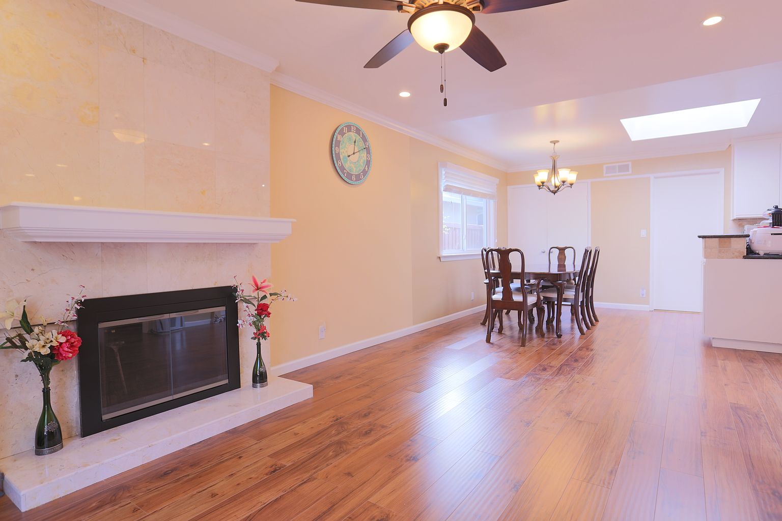 277 Los Palmos Way photo 3