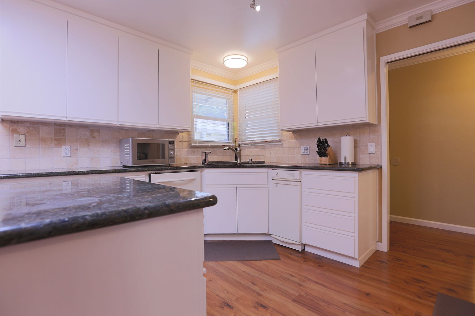 277 Los Palmos Way photo 5