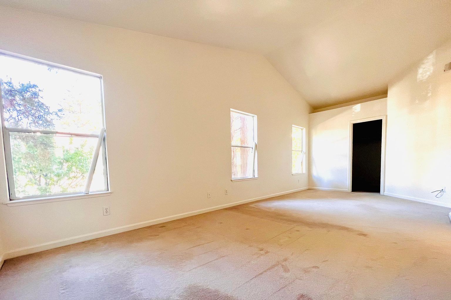 6285 Ginashell Cir photo 5