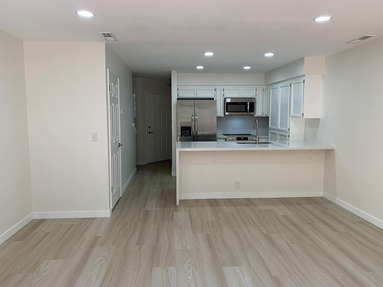 2BR/2BA Other on Creekview Dr · Morgan Hill photo 3