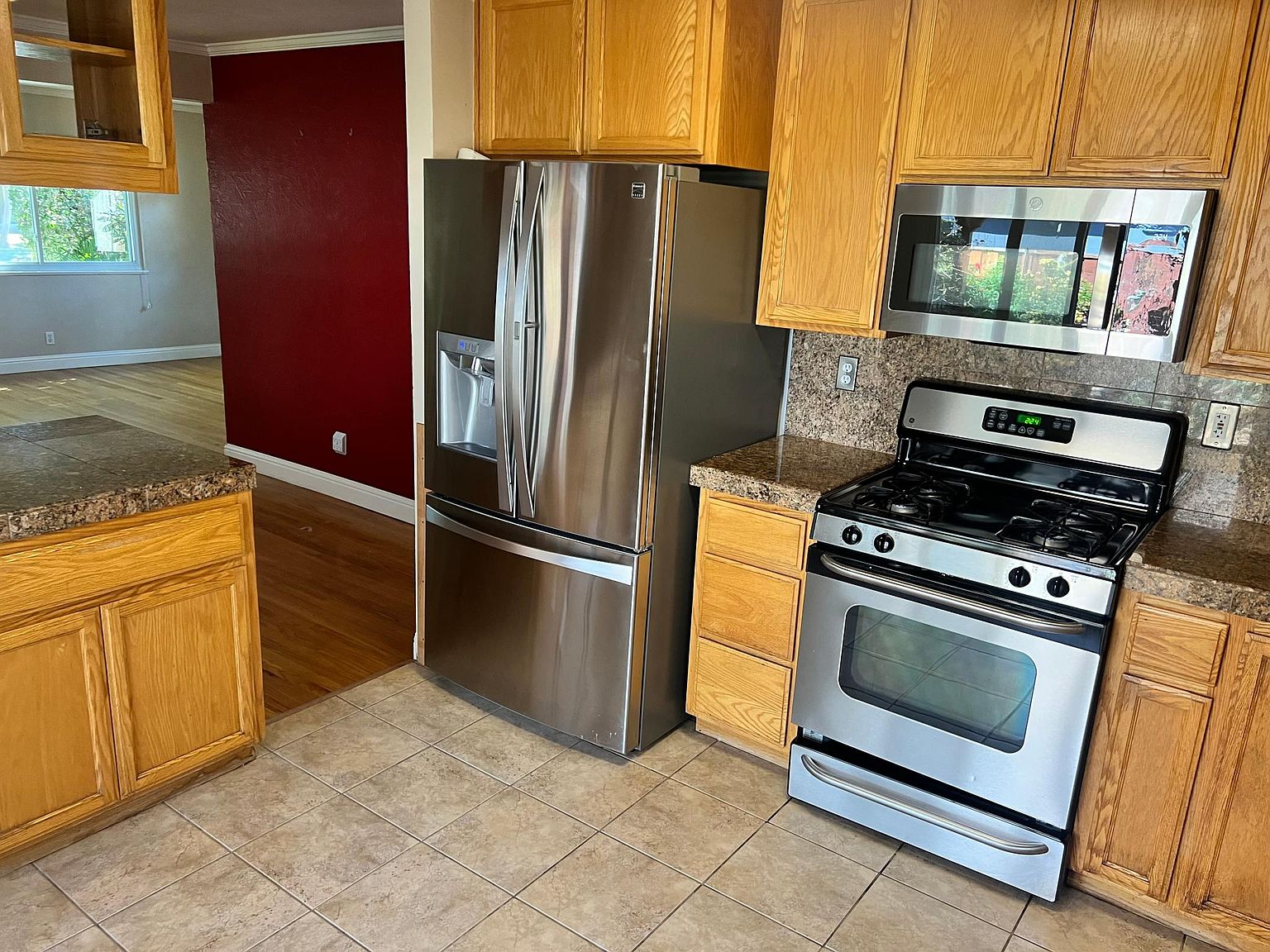 641 El Toro Way photo 5