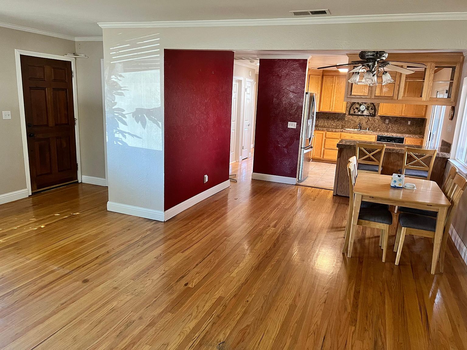 641 El Toro Way photo 3