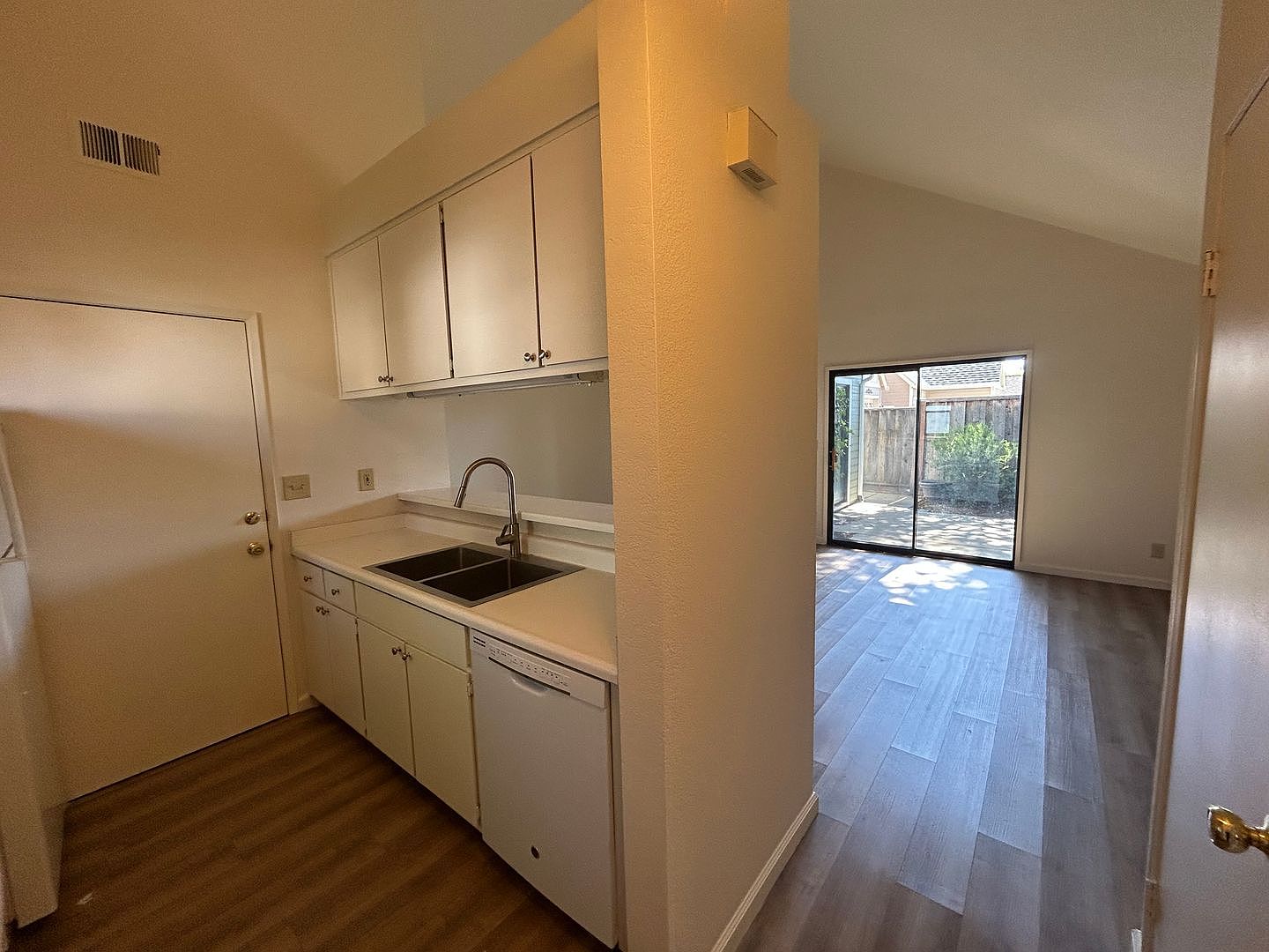 16703 Audrey Dr photo 5
