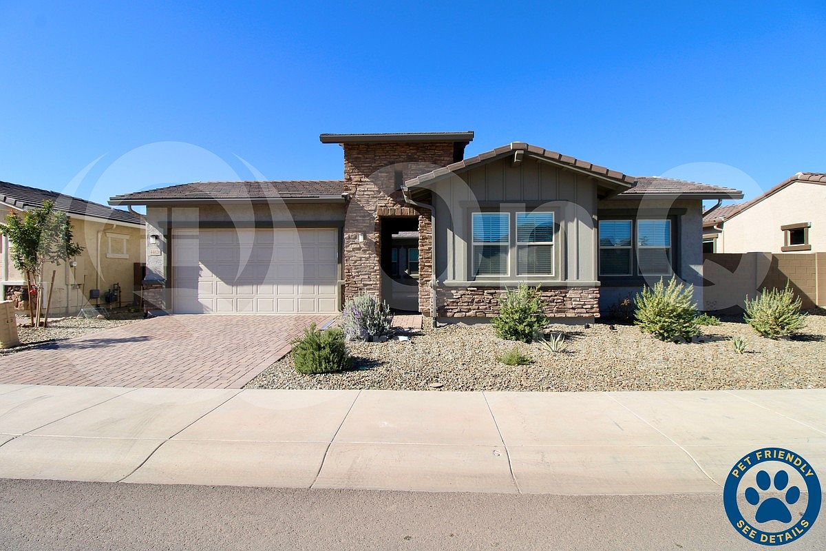 44626 N 44th Ave Phoenix, AZ 85087 photo 2