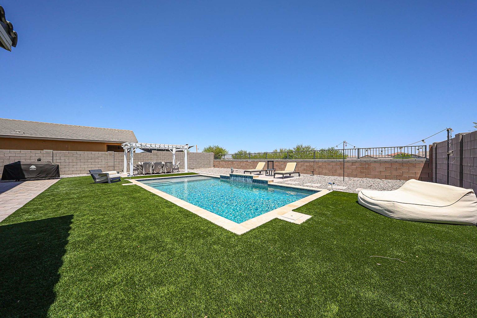 4104 W Suncup Dr photo 2