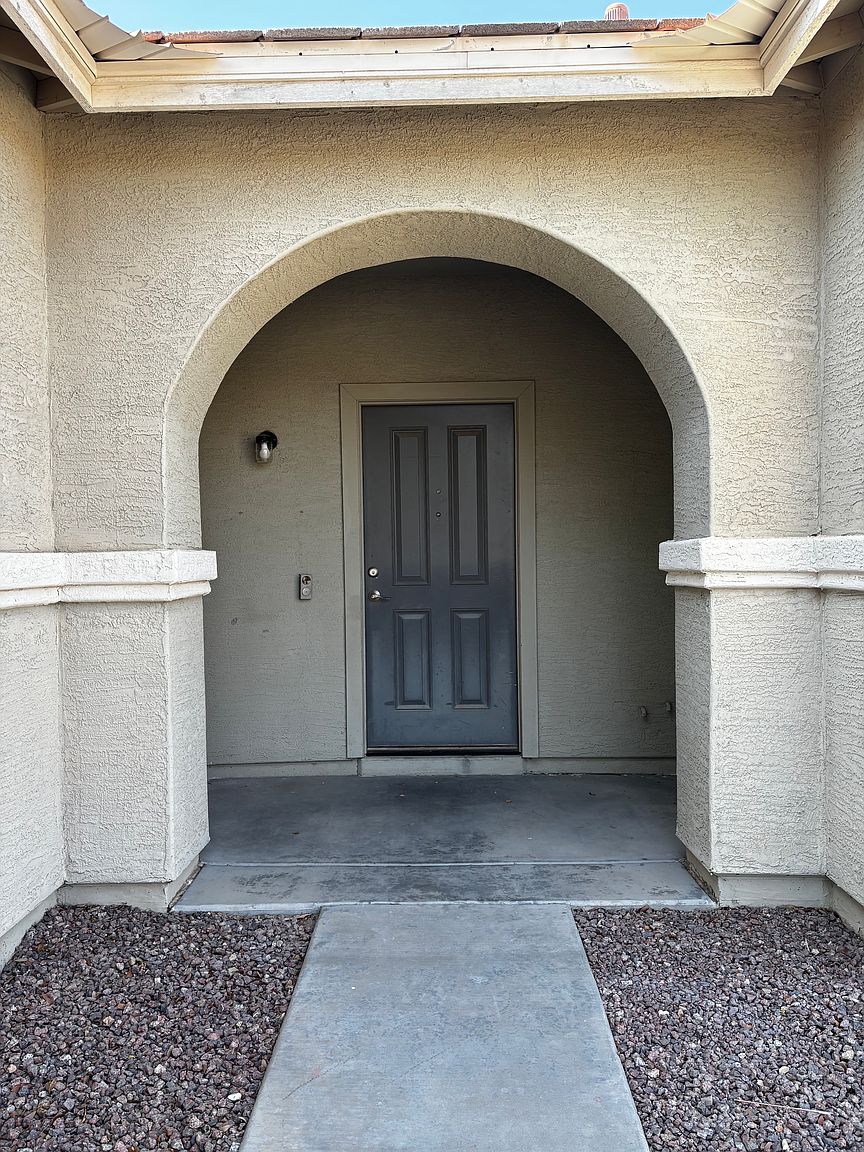 2298 W Angel Way photo 3