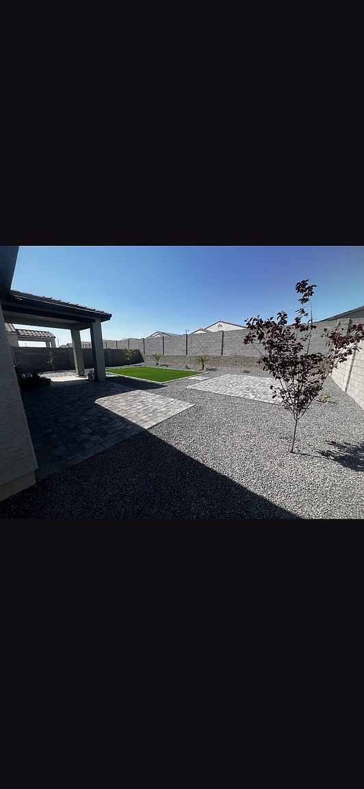 24558 W Hilton Ave photo 5