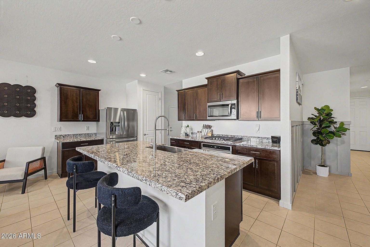 4370 W Suncup Dr photo 4