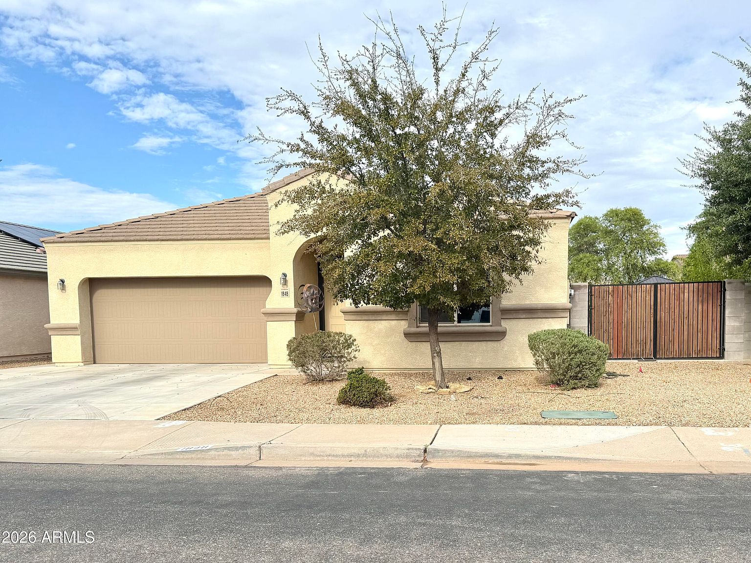 1848 N Loretta Pl photo 2