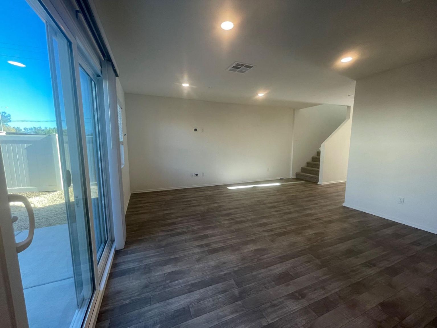 30906 Challenger Ct photo 3