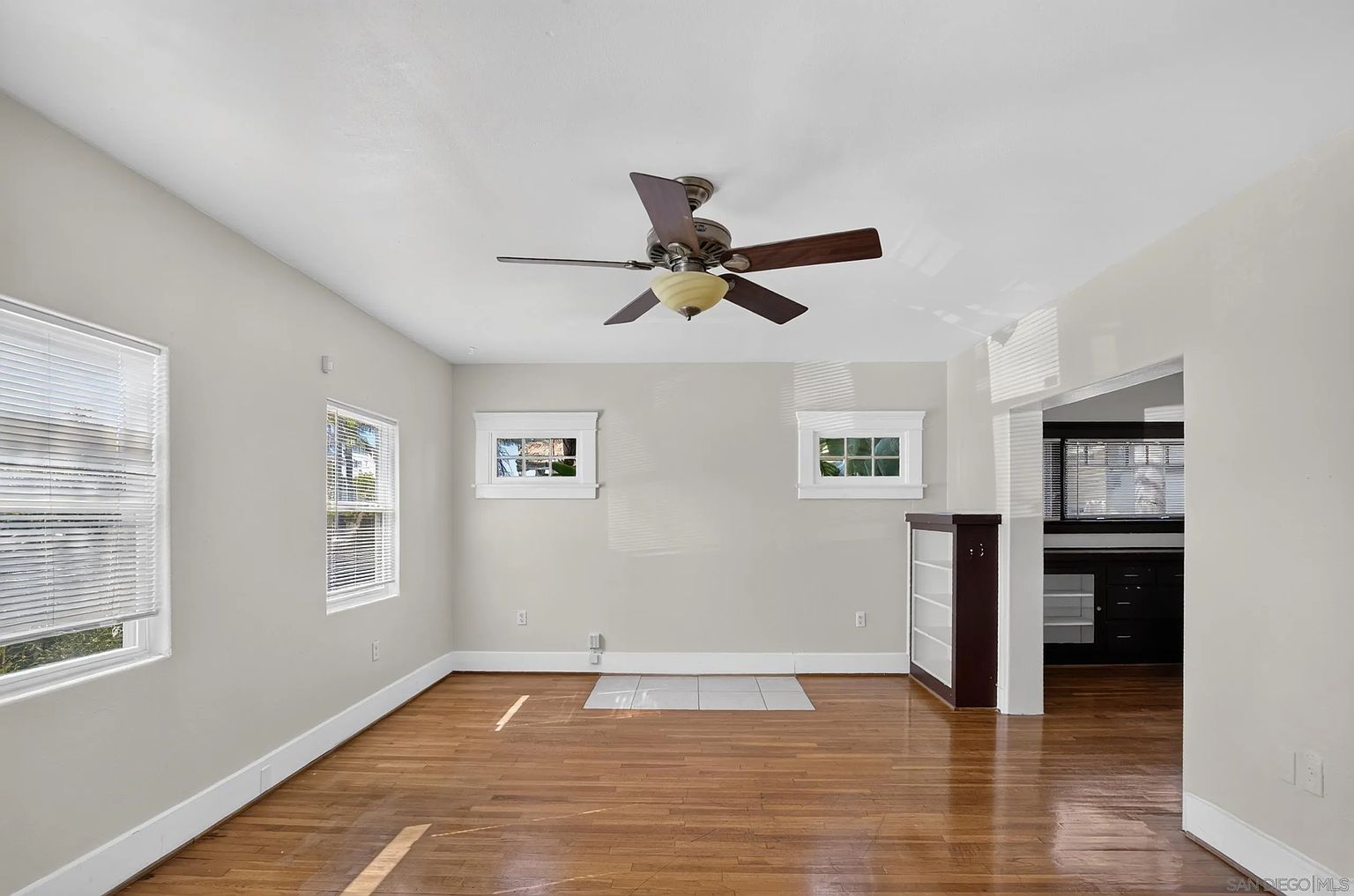 3739 1st Ave photo 3
