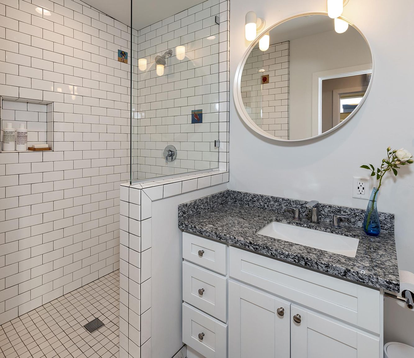 115A Hebard St photo 4