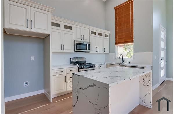 3336 Altadena Ave photo 3