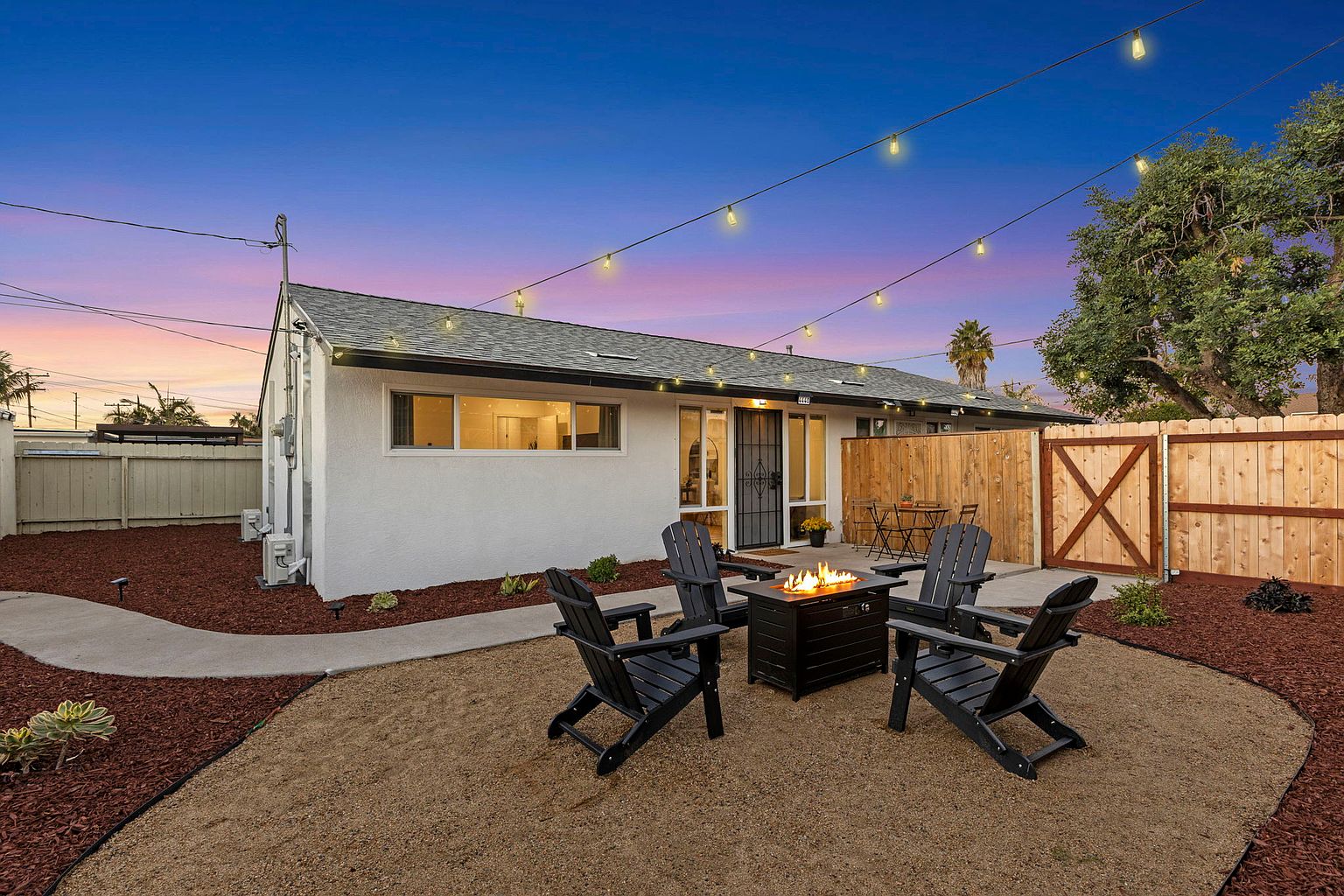 4440 Clairemont Dr photo 5