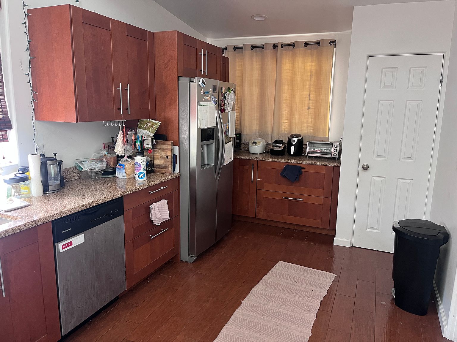 2439 K St photo 3