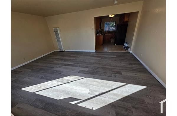 4139 Penniman Ave photo 2