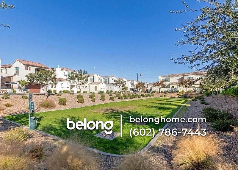 221 E Balsam Dr Chandler, AZ 85248 photo 2