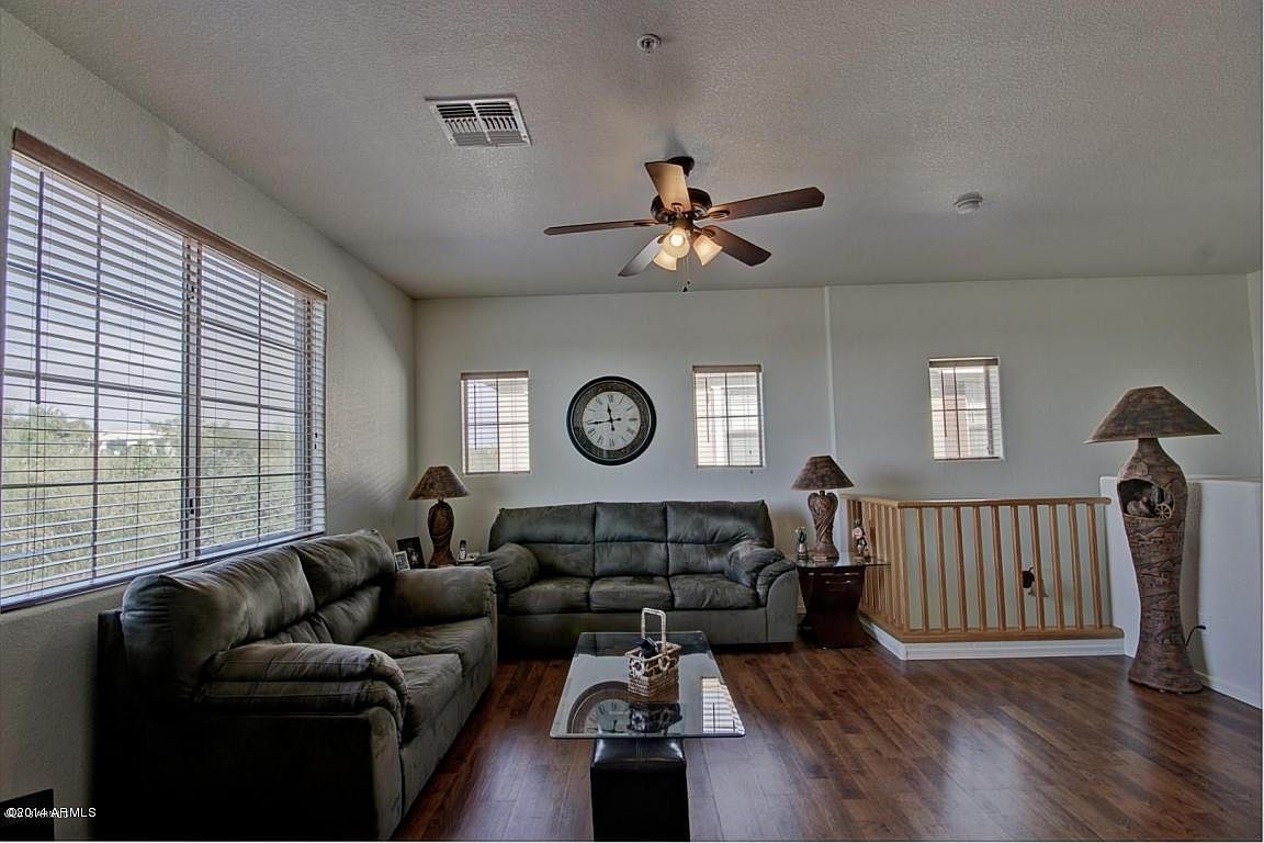 1250 S Rialto Dr photo 3