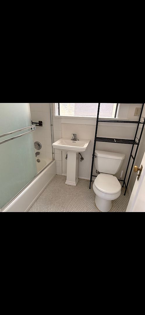 1200 4th St unit 17 photo 3
