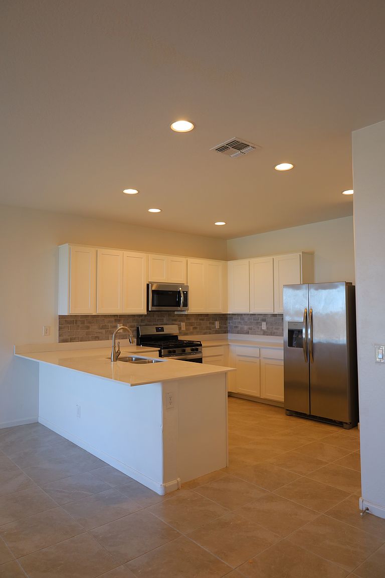 11036 W Atlantis Way photo 5