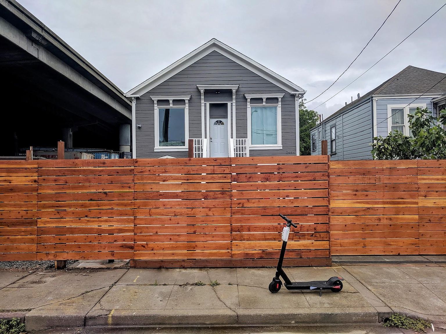 3444 Hannah St photo 3