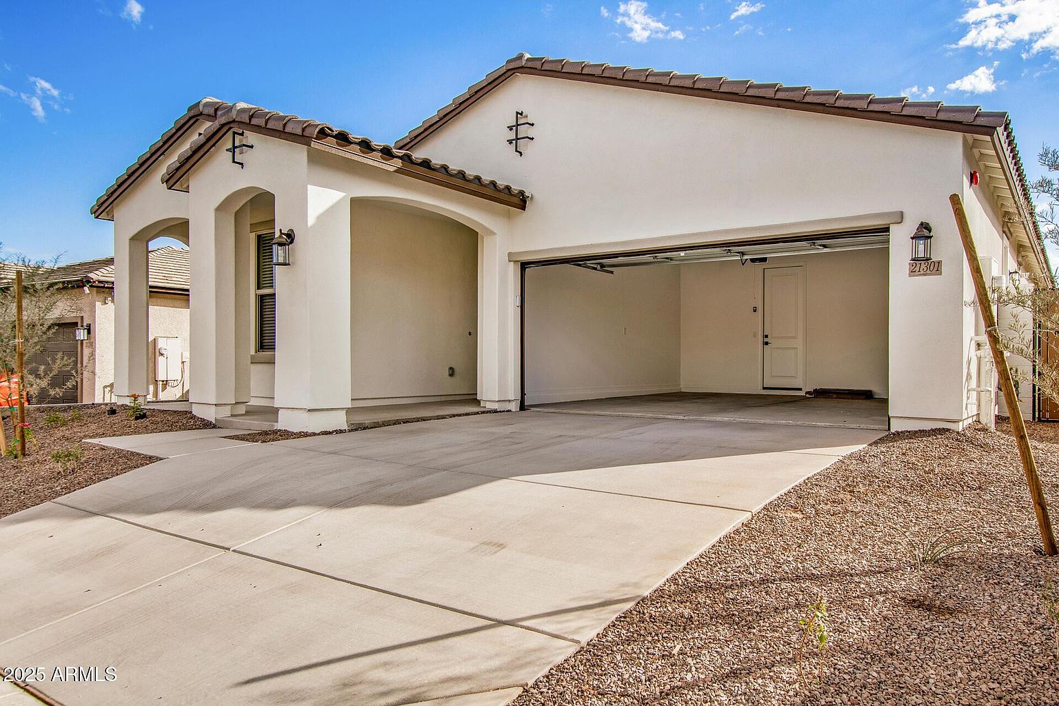 21301 W Roanoke Ave Buckeye, AZ 85396 photo 3