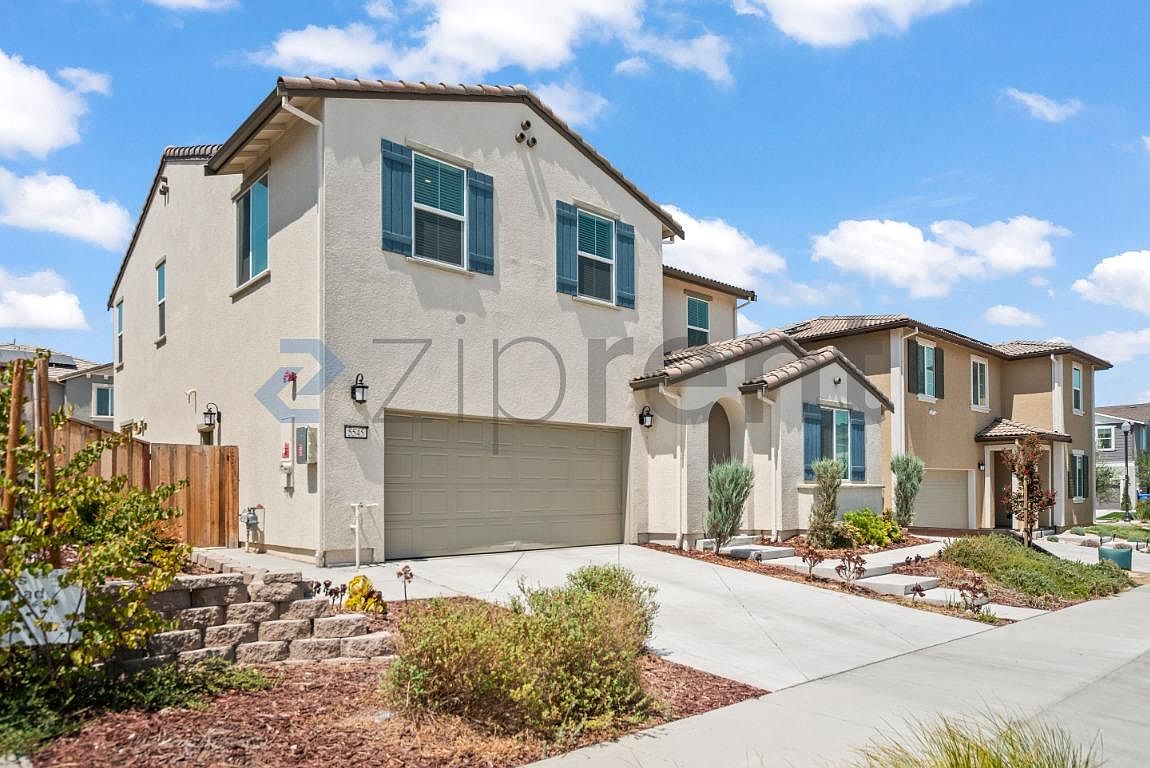 5545 Oberon Ave photo 2