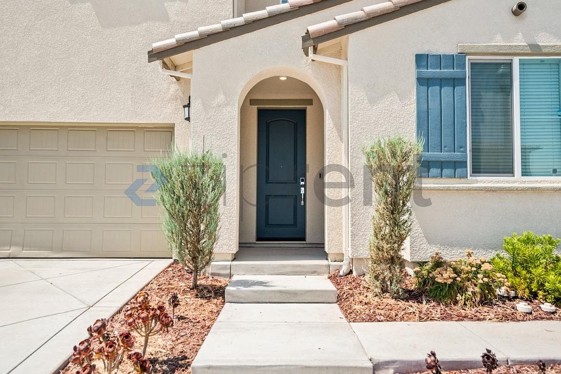 5545 Oberon Ave photo 3