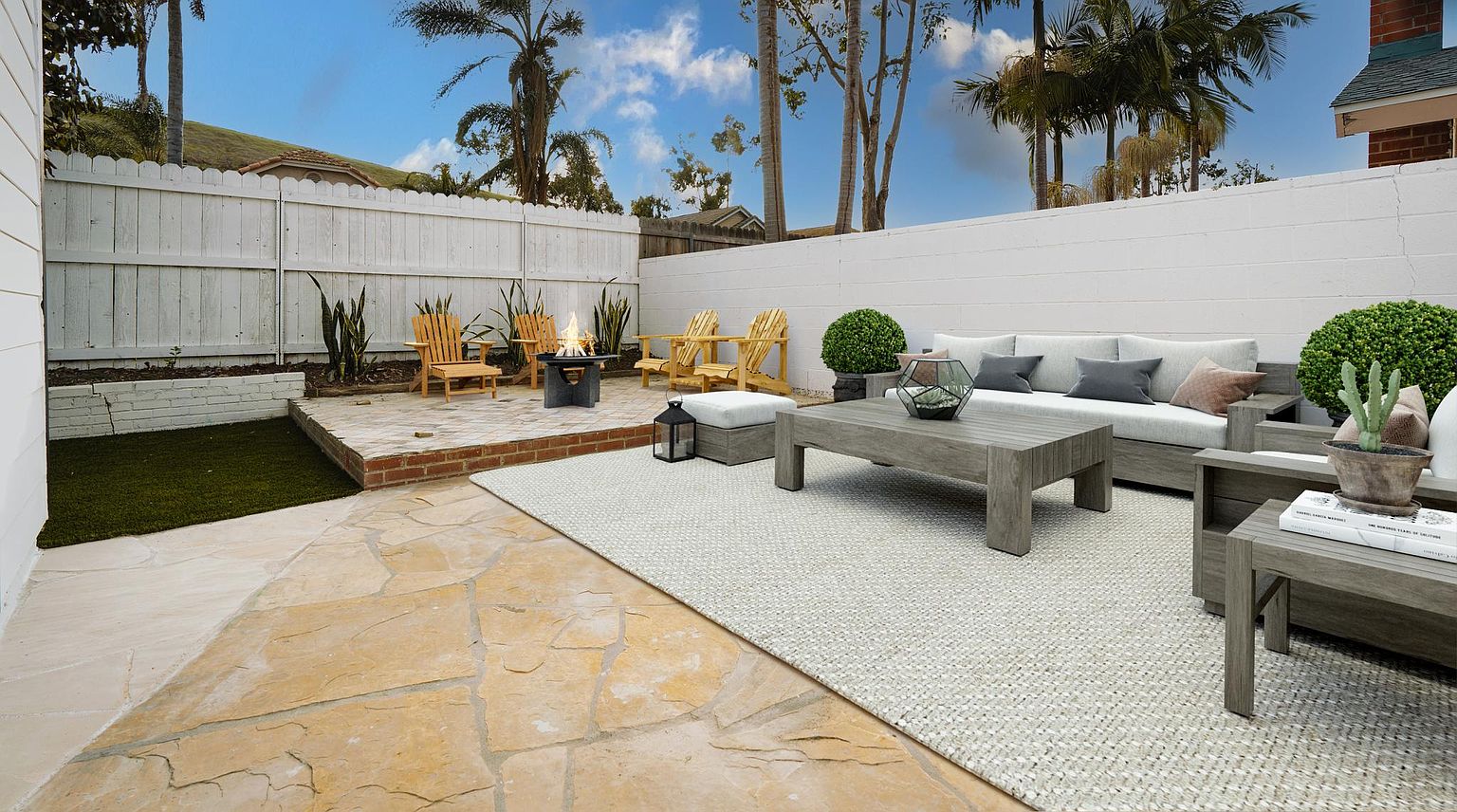 3339 Las Vegas Dr photo 5