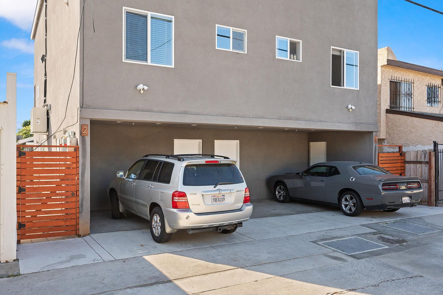 3044 C St photo 2