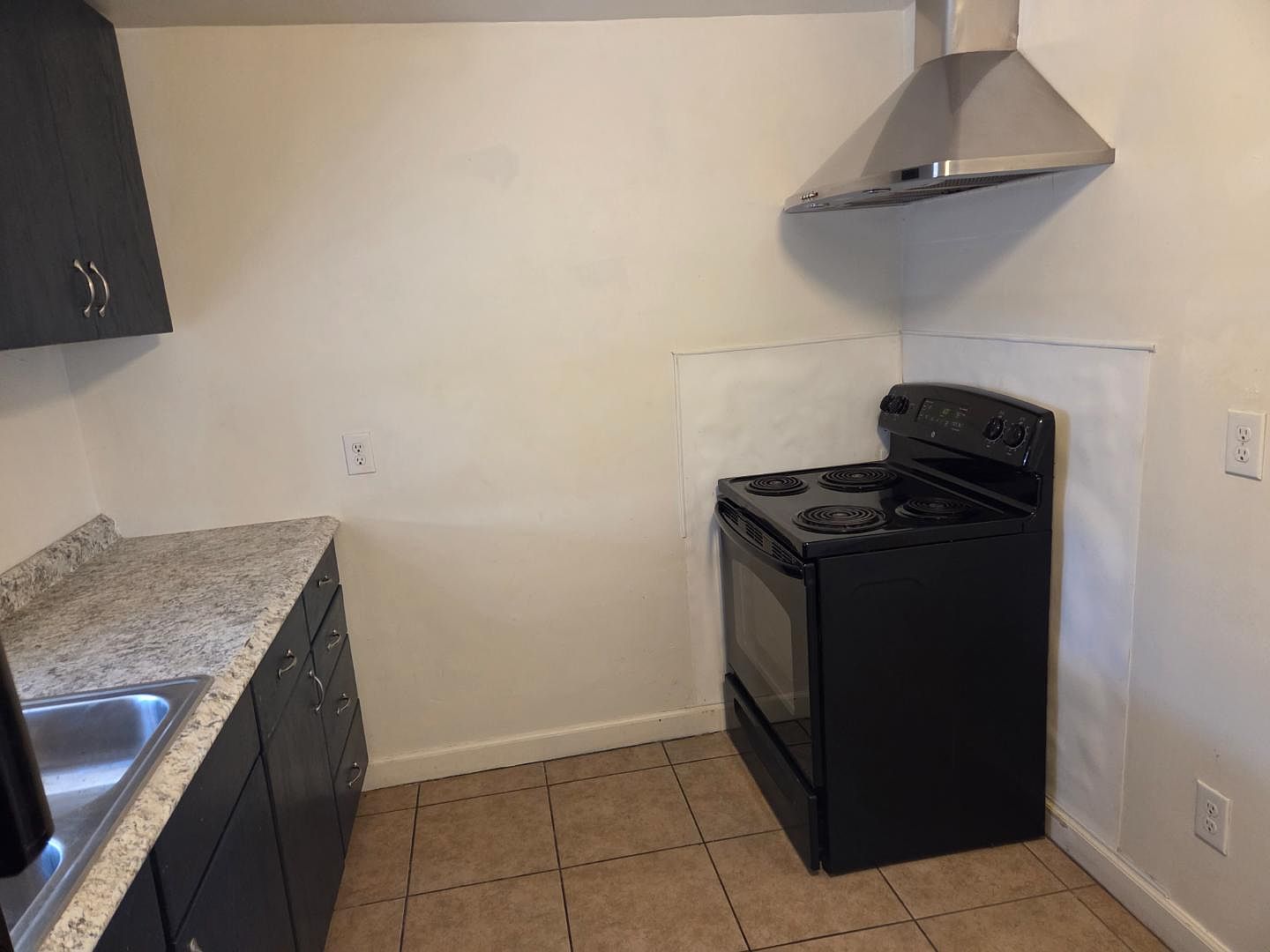 846 E Wier Ave photo 2