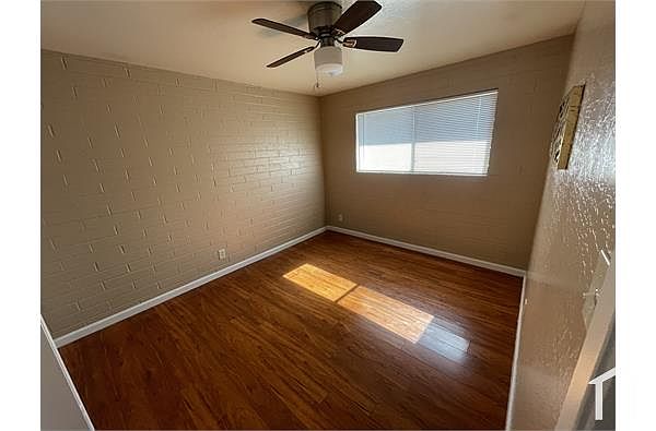Escondido Apartments photo 2