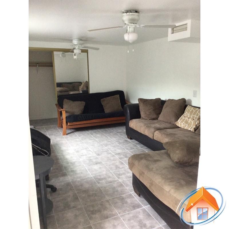 144 La Cuesta Dr photo 2
