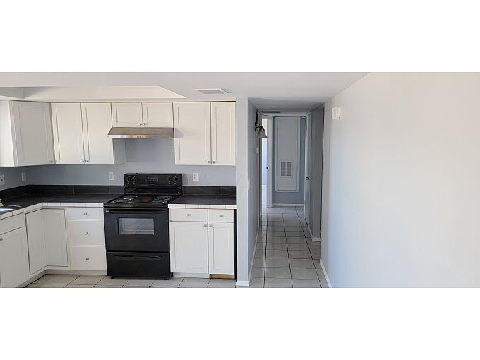 2230 E Birchwood photo 4