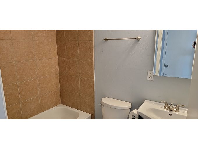 2230 E Birchwood photo 5