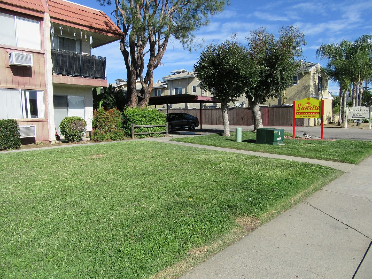 920 E Mission Ave photo 2