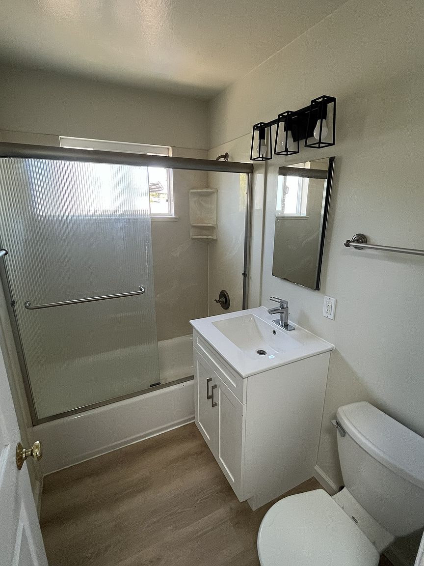 20392 Park Way photo 4