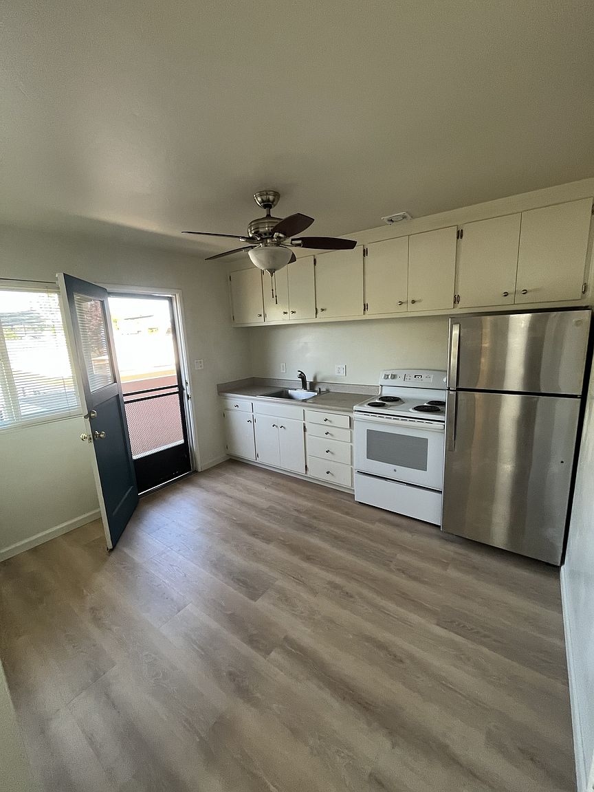 20392 Park Way photo 2
