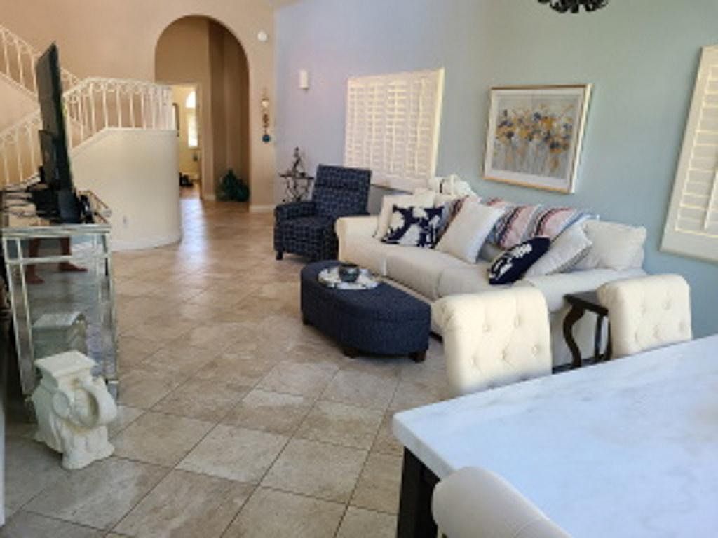 1 Portofino Dr photo 4