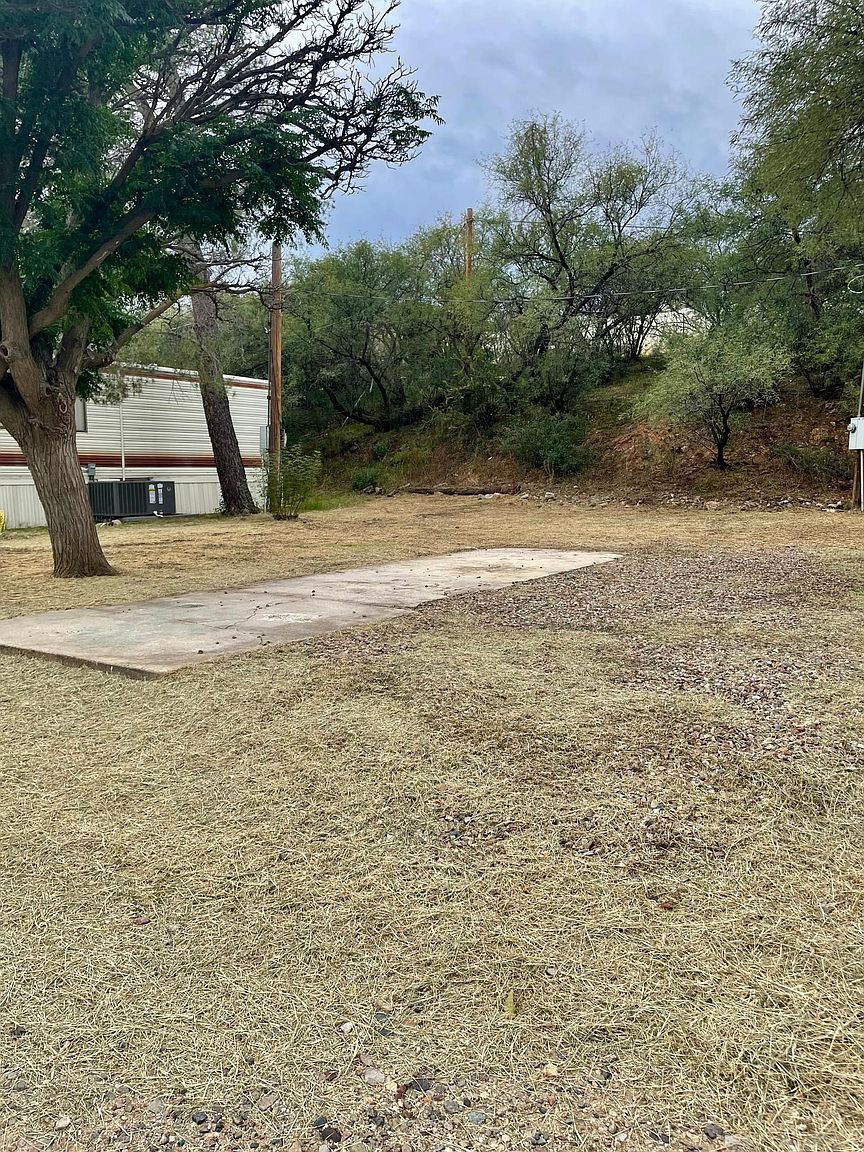 120 N Justice Dr photo 2