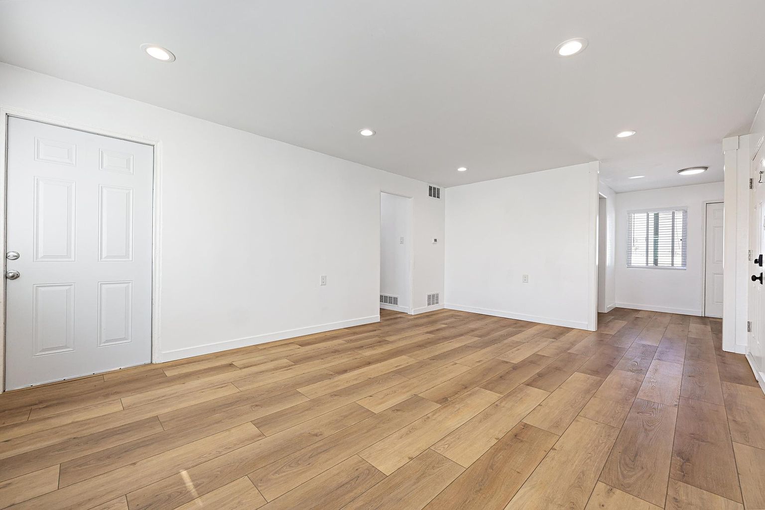 280 Ash Ave #1/2 photo 4