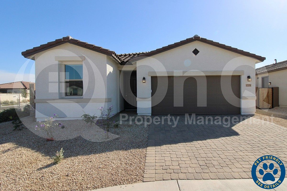 15711 W Monroe St Goodyear, AZ 85338 photo 2