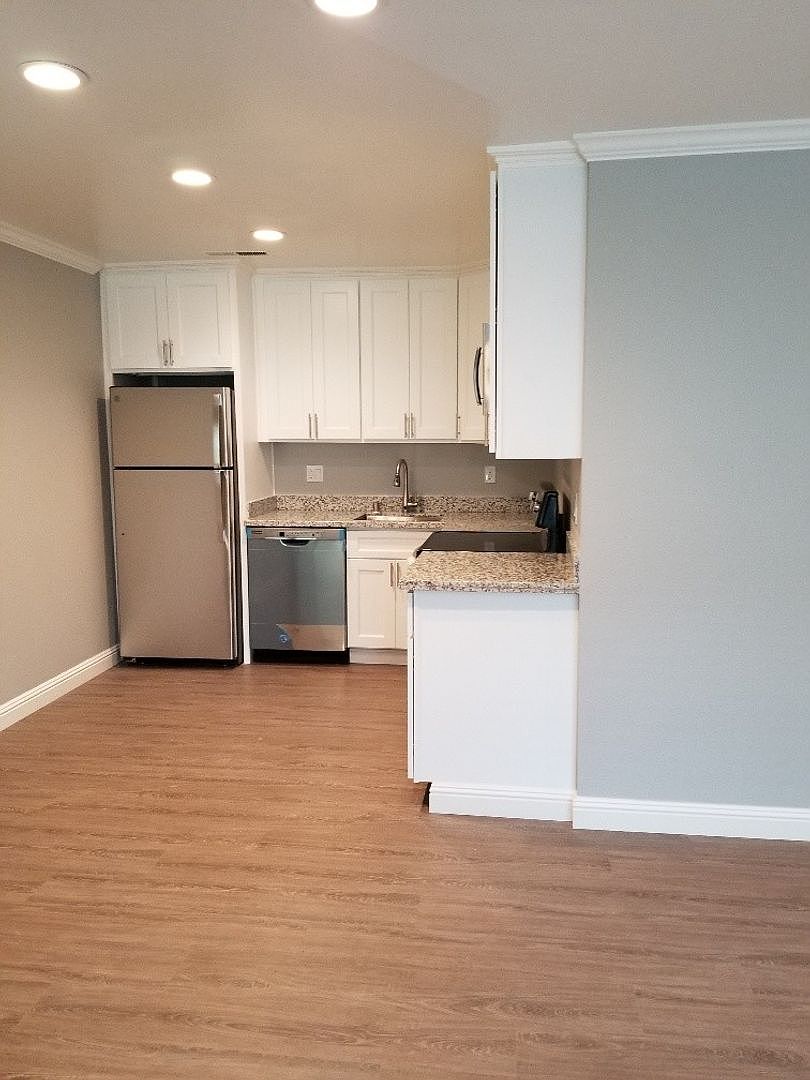 Phoenix Apartments photo 3