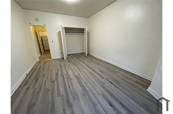 1BR/1BA Apartment on E 21st St · Oakland photo 4