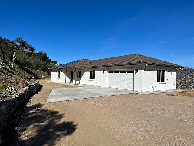11405 Lake Vicente Dr photo 2
